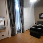 White Spagnoli נאפולי
