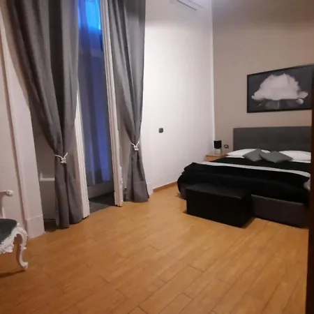 Apartment White Spagnoli *