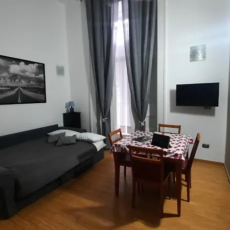Apartment White Spagnoli