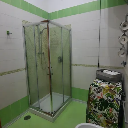 White Spagnoli Apartment *