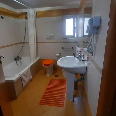 Apartment White Spagnoli