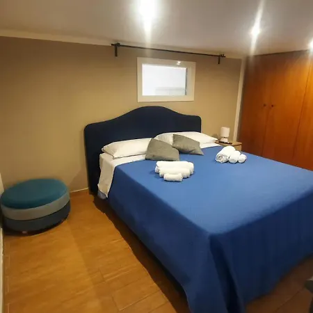 White Spagnoli * Nápoles