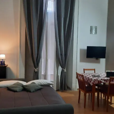 White Spagnoli Apartman
